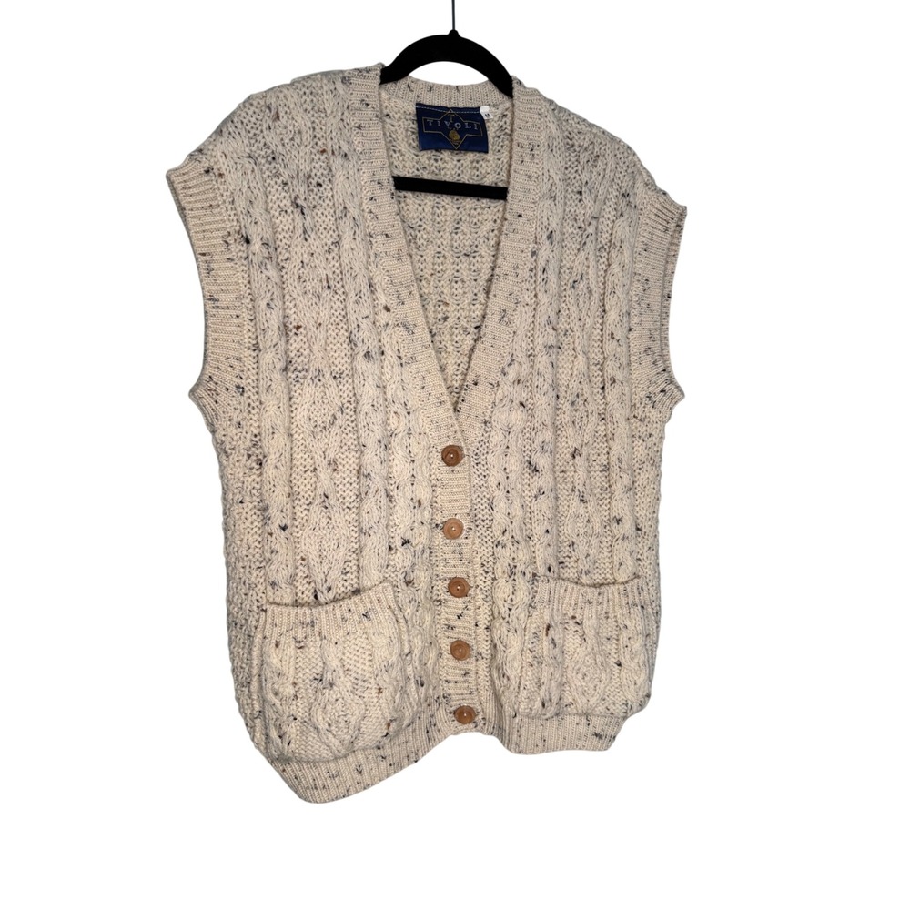 Tivoli Aran wool knit vest in cream Classic‎ style